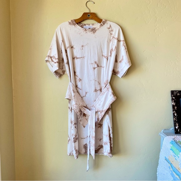 Rebecca Minkoff NWOT Marta Belted Tie-Dye T-Shirt Dress - Picture 9 of 16